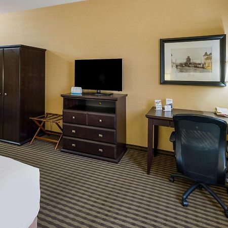 Best Western Sunrise Inn & Suites Stony Plain Экстерьер фото