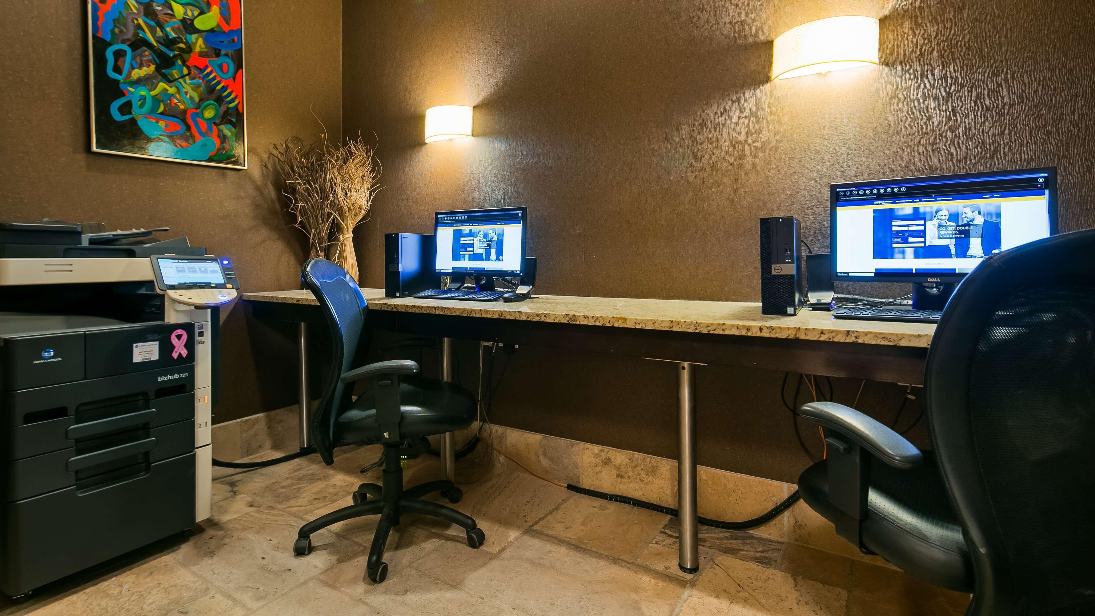 Best Western Sunrise Inn & Suites Stony Plain Экстерьер фото
